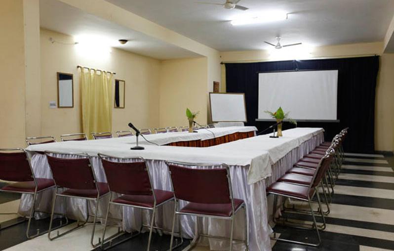 בהאראטפור Kadamb Kunj Resort מראה חיצוני תמונה