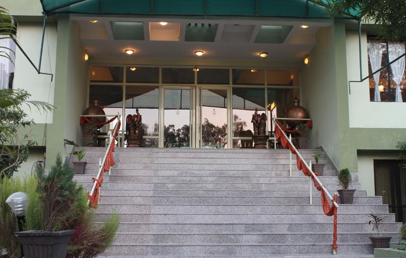 בהאראטפור Kadamb Kunj Resort מראה חיצוני תמונה